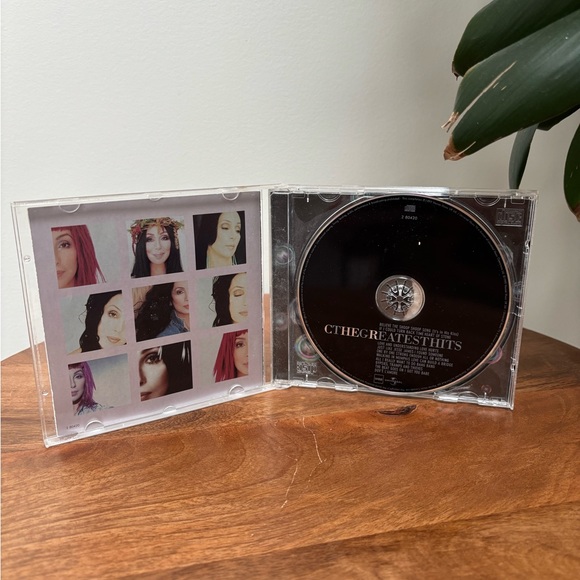 Cher CD Collection - Picture 8 of 10